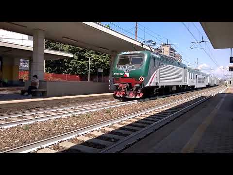 E464 191 Trenord+5 piano ribassato Trenord e XMPR - Milano Greco 28/07/2016