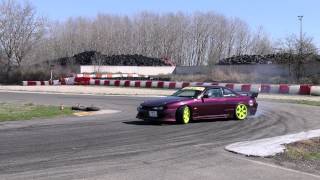 preview picture of video 'How to drive a Nissan 200sx s14a with sr20det engine!'