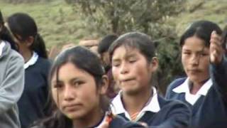 preview picture of video 'Alumnos Parccotica desfile aniversario Anta 2009'