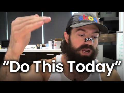 Free vs Paid Communities: You’re Doing It Wrong