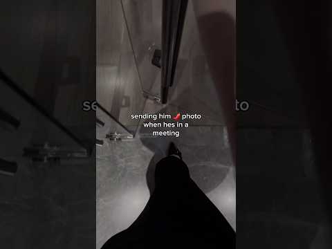 HE SAW ME 😭 i cant believe he actually did that during the meeting?! #shorts