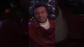 It’s Beginning to Look a Lot Like Christmas ❄️#JohnnyMathis #Homeforchristmas #Throwback #Christmas