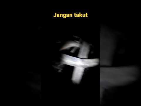 bikin merinding ada orang menangis#anak #merinding #hantu #mencari #shorts #wwwyoutubecom