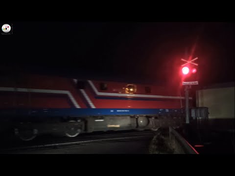 Železniční přejezd Hněvčeves #1 31.12. 2022 Czech railroad crossing