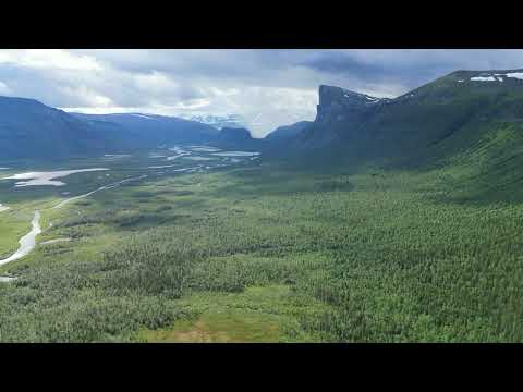 Sarek National Park - Road to Skierfe