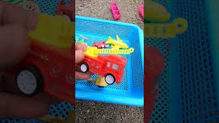 Download lagu Mainan jadul ada becak, sepeda, helikopter, moto gp & mobil damkar mp3 Download lagu Mainan jadul ada becak, sepeda, helikopter, moto gp & mobil damkar mp3