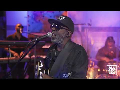 Mr. Sipp "Let Me Love You" All Access Live Performance!