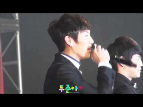 [Fancam] 111203 BEAST Doojun - Beatboxing ft.JS @ Hallyu Week Concert