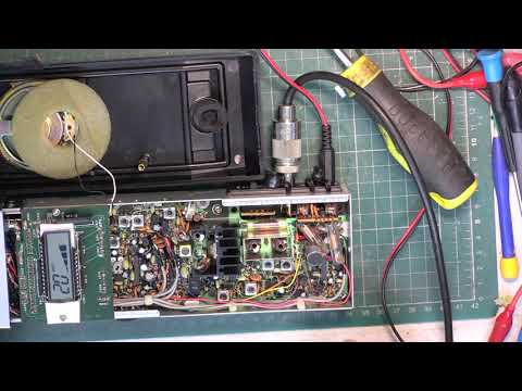 Realistic TRC1005 CB27/81 UK FM CB radio handheld - dry joints & service set no 2