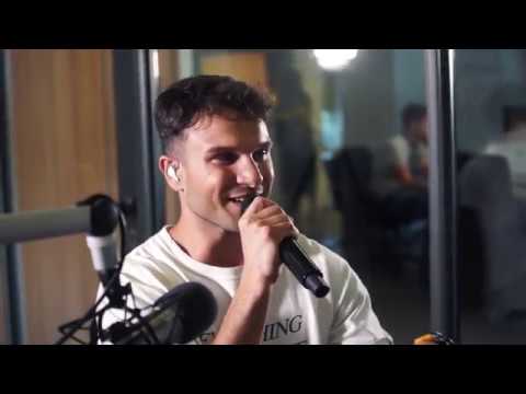 Vaidas Baumila ft. JUSTÉ - Milijonai || GYVAI Radiocentre