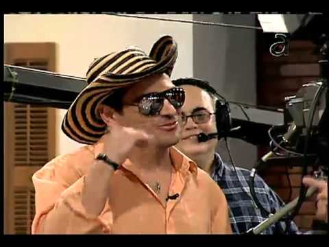 Carlucho intenta aclarar los problemas con Mijail - América TeVé