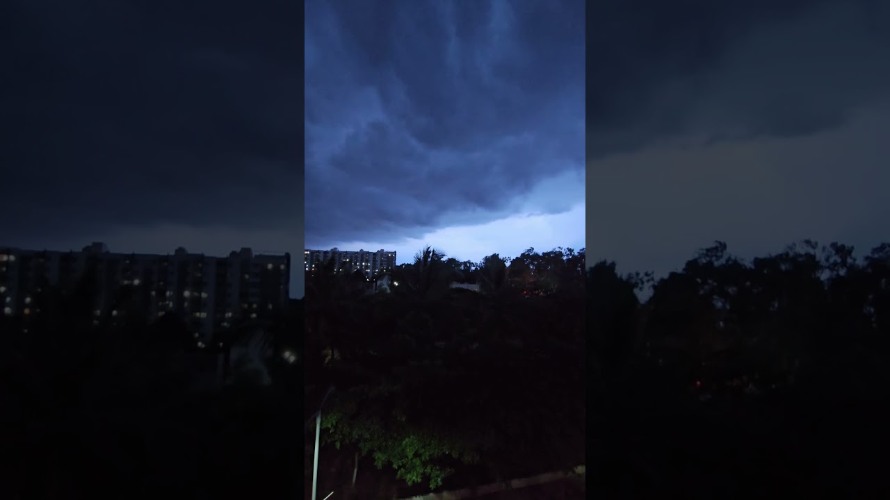 Crazy cloud surrounding the City under its darkness ☁️☁️#clouds #thunderstorm #thunder #thundersound
