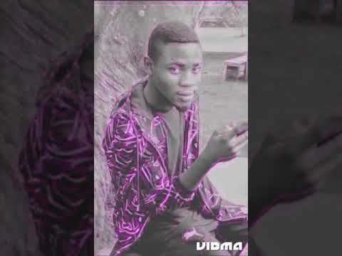 Tino Gold-Muache Aende