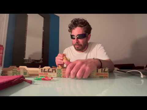 Un déchet humain se confesse autour d’une pizza boursin viande hachée 