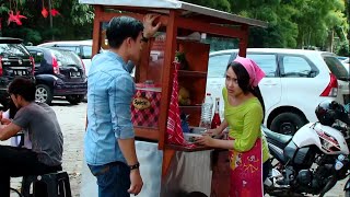 Download lagu FTV Nikki Frazetta & Dina Anjani Cinta Pedagang Duren mp3