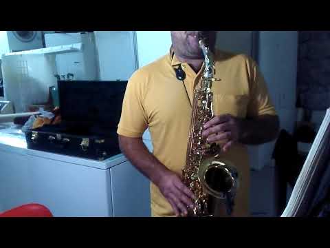 Hino 50 CCB sax alto