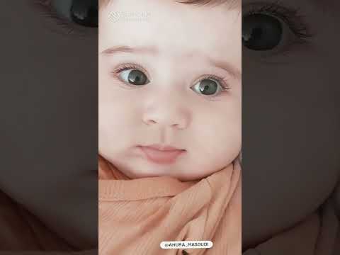 हाय दोस्तों अगर आपको भी छोटे बच्चे पसंद है तो हमारे चैनल को सब्सक्राइब करें कमेंट करें लाइक करें