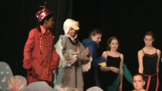 TLM 21 {Kiss the Girl}