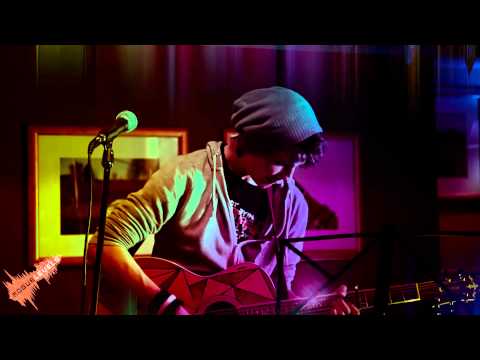 Live @ Roots: Warren Ireland - Another Brick In The Wall II (Cover)