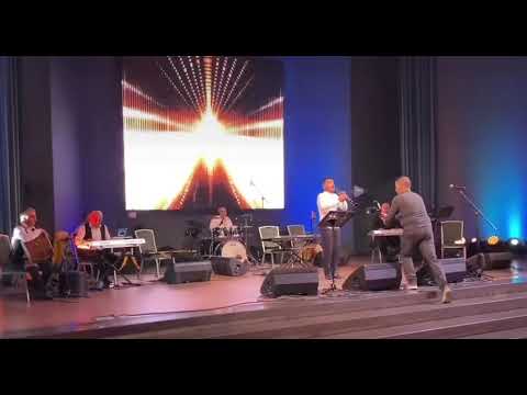 Heno Mkrtchyan & Florence Band - Pareri Sharan