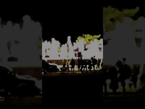 cabalgata de navidad veraniega en Encarnacion, Itapua, Paraguay, refresco rojo