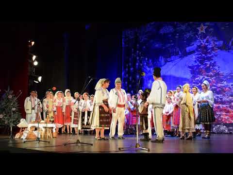 Hora Desnatuiului - Bârca - Alaiul Datinilor "Din batrâni, din oameni buni"