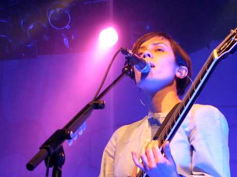 2/23 Tegan & Sara - On Directing @ Variety Playhouse, Atlanta, GA 2/23/10