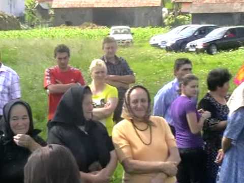 RUSALIILE SĂRBĂTORITE LA CRĂIEŞTI MUREŞ - OBICEIURI POPULARE