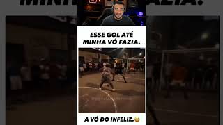 Esse gol até minha vó fazia! 🤣 #engraçado #futebol