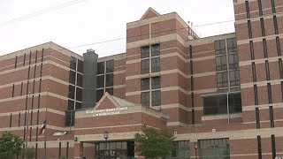 Video: All Bexar County Jail staff, inmates to be tested for COVID-19, health officials say