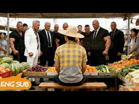 Gangsters bullied a fruit vendor,unaware he was the war god who single-handedly defeated 50 bullies!