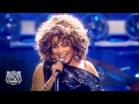 Miniatura de YouTube - Typical Male (Live)