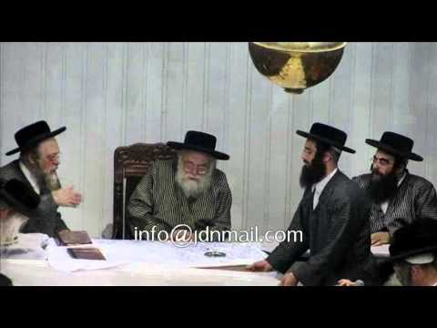 Tzeischem Leshalom Gahering For Toldos Aharon Rebbe Tamuz 5772