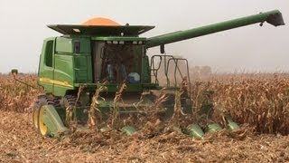 preview picture of video 'Lamesch Grain Farms, John Deere 9550 Combine on 9-16-2012'