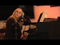 Melissa Etheridge sings “This War Is Over” - April 12, 2020