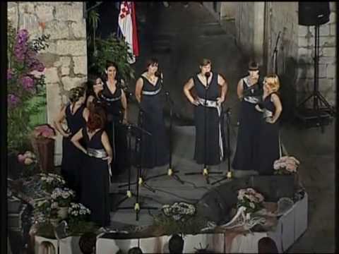 U našem mistu ima jedan cvit - klapa Hreljin (ž) - FDK 2009