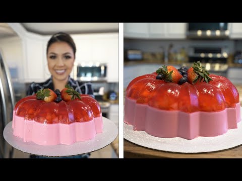 STRAWBERRIES AND CREAM GELATIN | GELATINA FRESAS CON CREMA