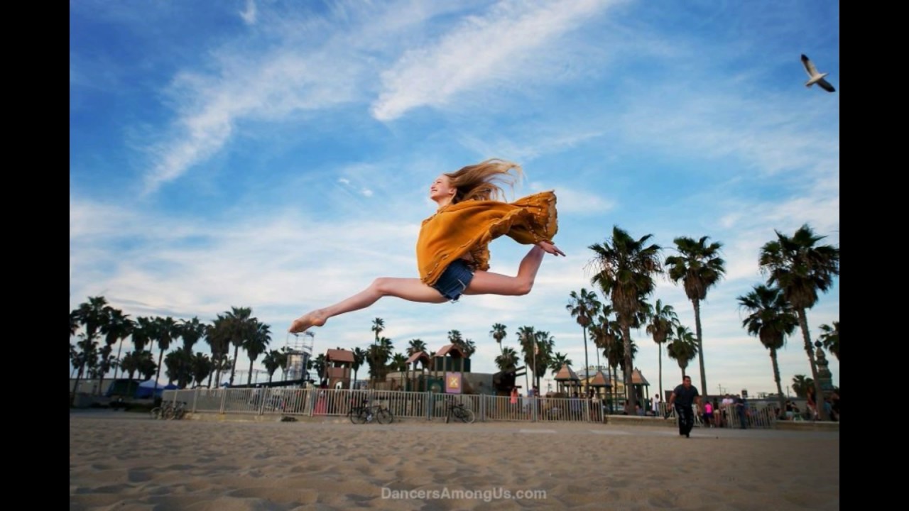 31 Children Effortlessly Performing Impossible Dance Moves