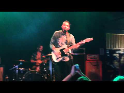 Tilian - Honey's Revenge Acoustic (Dance Gavin Dance Cover) Brisbane - 15th Feb