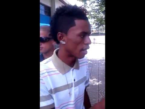 Rapsodo Y Chema vs Añity - improvisando fuera de Aqui Se Habla Español