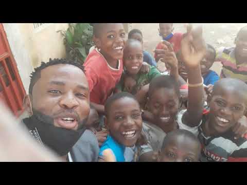 Tens que ter cintura ao vivo- Alessandro PG e Loregan