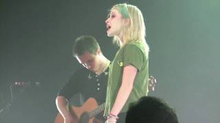 Hayley Williams &amp; Josh Farro - You Ain&#39;t Woman Enough (Loretta Lynn cover) - Paramore