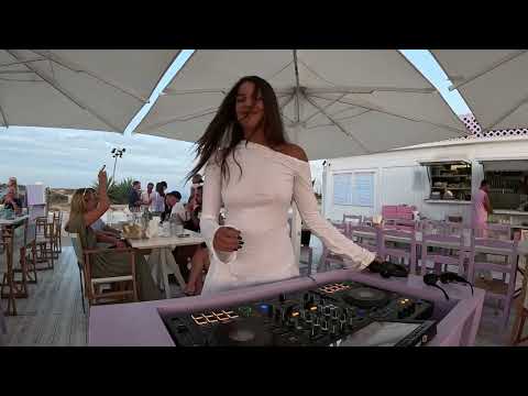 Sara Collado at Nanai Beach | Deep House and Melodic House DJ Set
