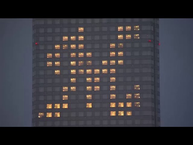 QVCマリン隣接のアパホテルに「M」出現！粋なウインドーイルミネーション 2014/9/24 M-F