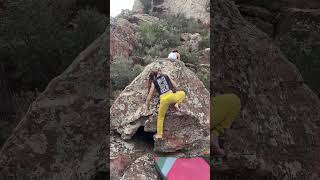 Video thumbnail of Grafito, 4+. Mont-roig del Camp
