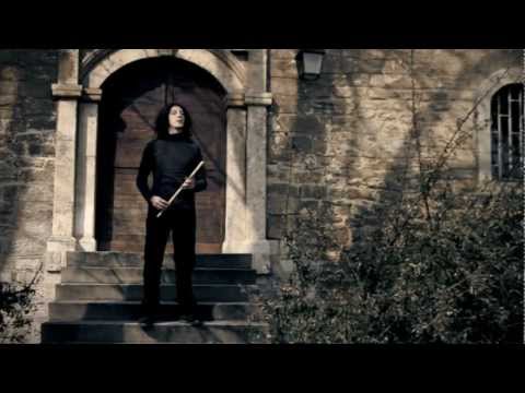 Akoben Electric i Vasko Jordanov - Oličenje ljubavi (official video 2012) HD