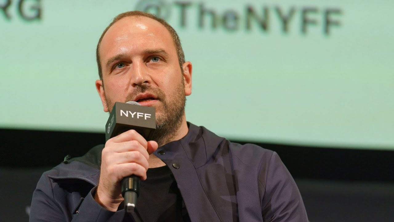 Alexandre Koberidze and Giorgi Koberidze on Dry Leaf