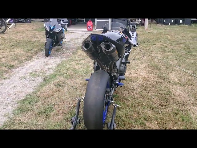 2004 Yamaha R1 | Sport Bikes | Oshawa / Durham Region | Free local ...
