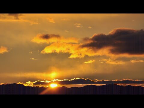 4K Golden Sunrise - Nature Relaxation Video-Relaxation Sea Ocean Waves Sounds - NO MUSIC - UHD 2160p