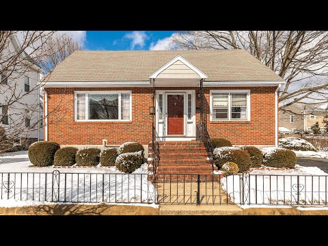 105 Malden St, Malden MA - Joe Bean - Tel 781-771-1079